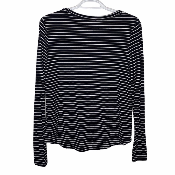 Aero Long Sleeve Seriously Soft Striped V-Neck Tee size S - Picture 2 of 8